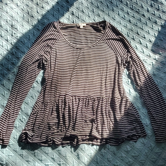 bp Tops - 🍁Cute BP Striped Top